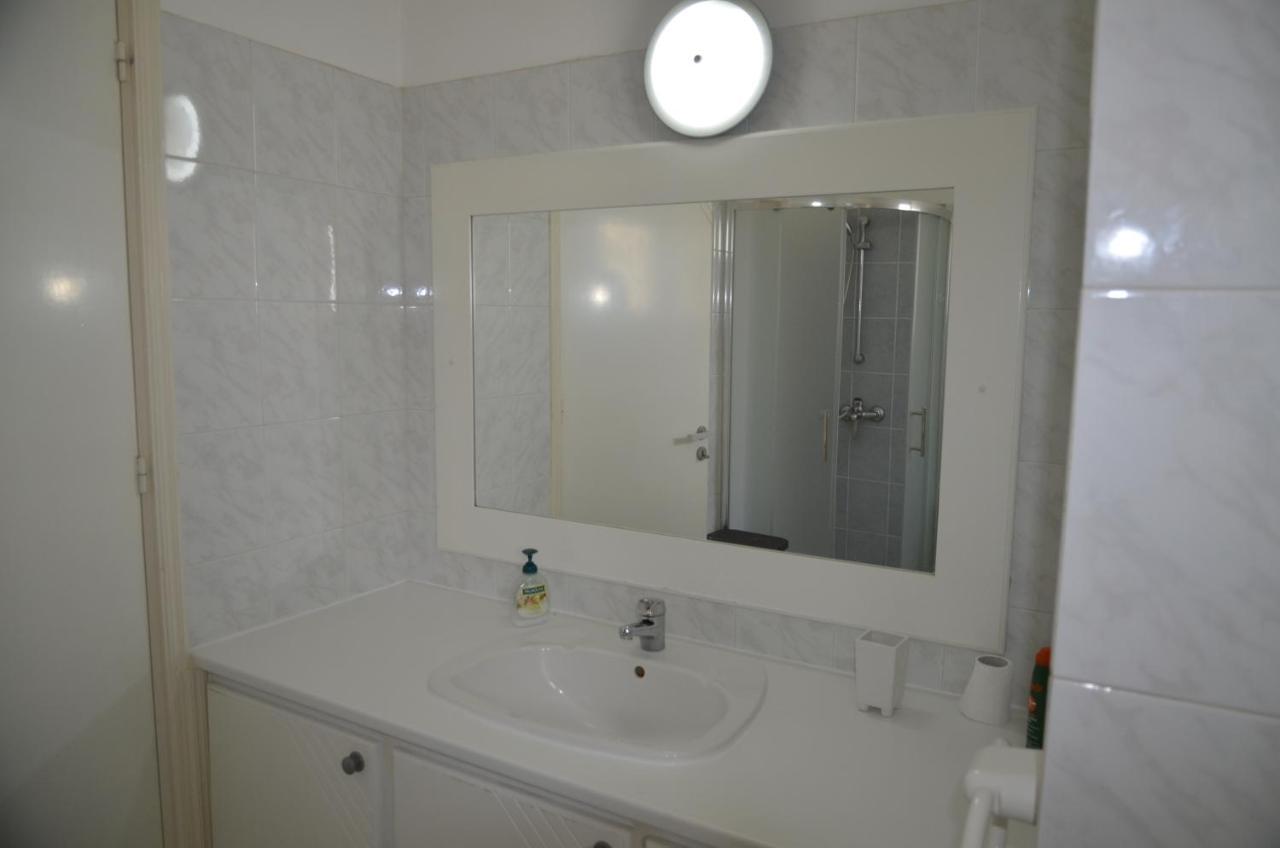 Peaceful Townhouse With Private Pool Near The Sea Lägenhet Paphos Exteriör bild